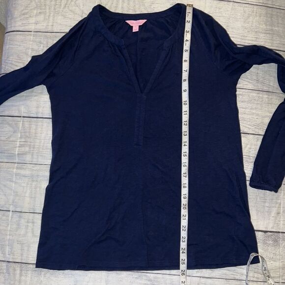Lilly Pulitzer Meg Long Sleeve Navy Top V-Neck Basic sz S Small - Picture 6 of 8